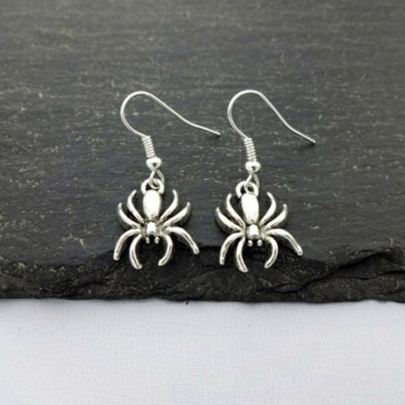 Spider Silver Earrings - Picture 3 of 5